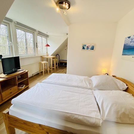Meersalz, Ca 100 M Zum Strand Rostock Eksteriør billede