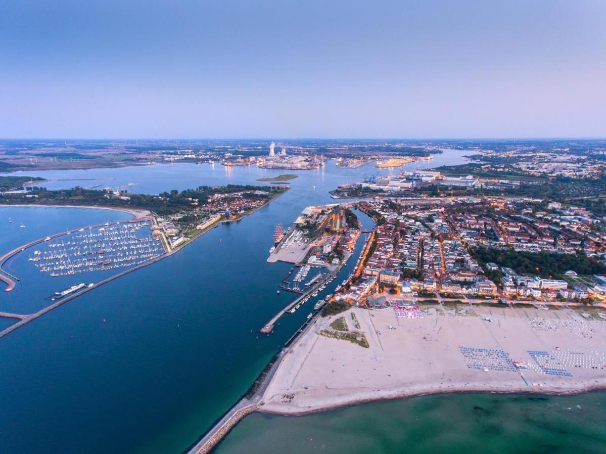 Meersalz, Ca 100 M Zum Strand Rostock Eksteriør billede